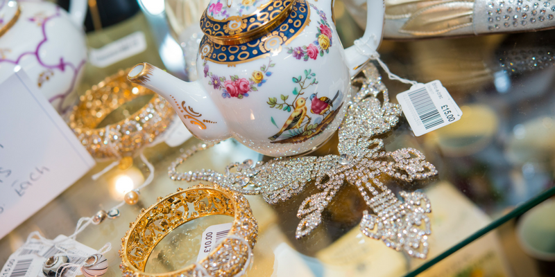 St Clare Buckhurst Hill charity shop, Scarlet