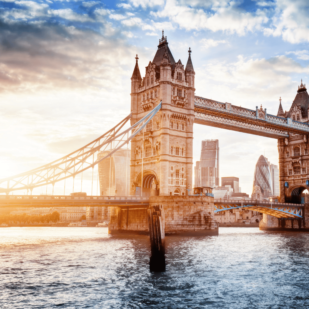Image of Tower Bridge in London.